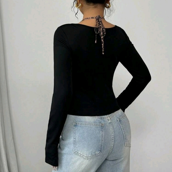 Women's Sleeveless Leopard Print Contrast Color Halter Neck Vintage T-Shirt - Picture 2 of 4